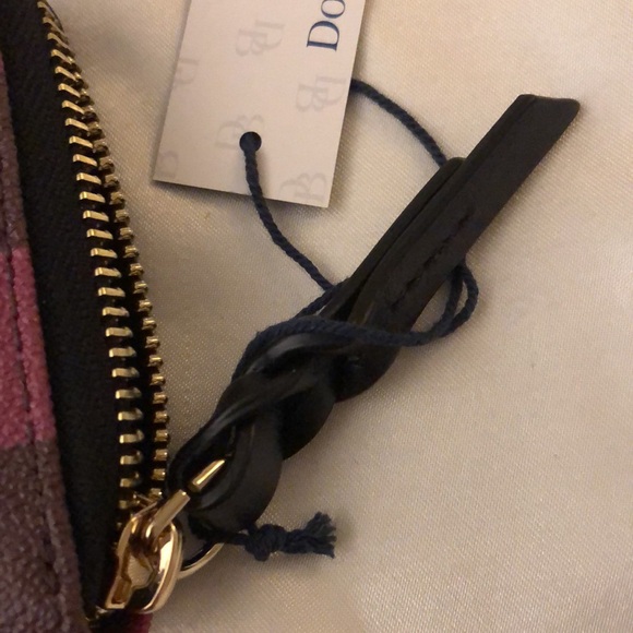 Dooney & Bourke Tucker Folded Zip Wristlet Red & Black Plaid NWT & Box - Picture 7 of 16
